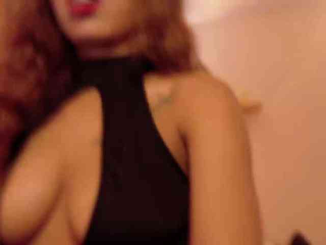 Irii-Valmont Live Webcam on BongaCams