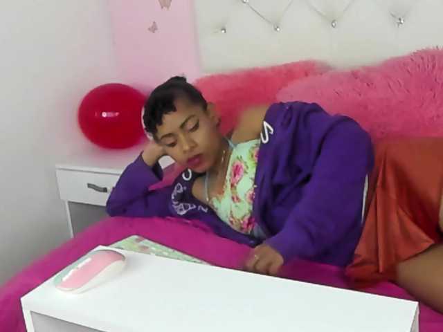 Alejamiller1703's BongaCams show and profile