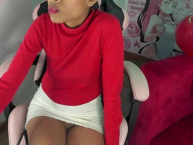 Alejamiller1703's BongaCams show and profile