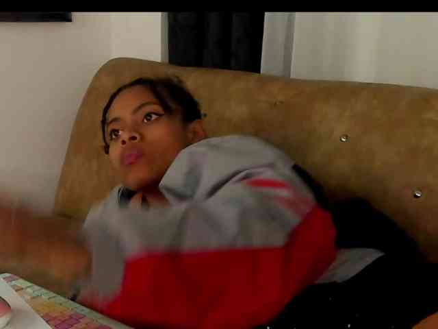 Alejamiller1703 webcam