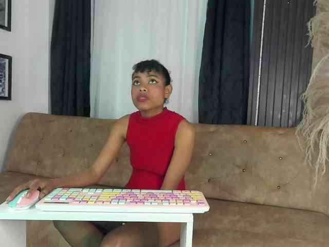 Alejamiller1703 webcam