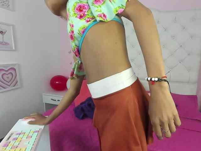 Alejamiller1703 webcam