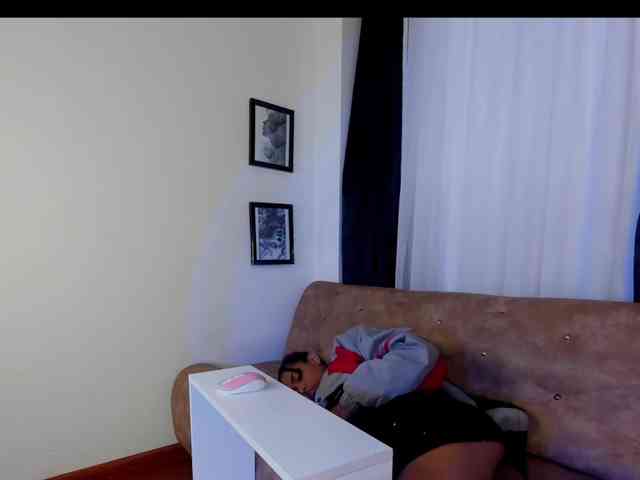 Alejamiller1703 webcam