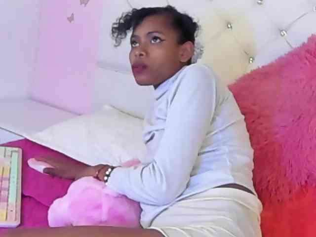 Alejamiller1703 webcam