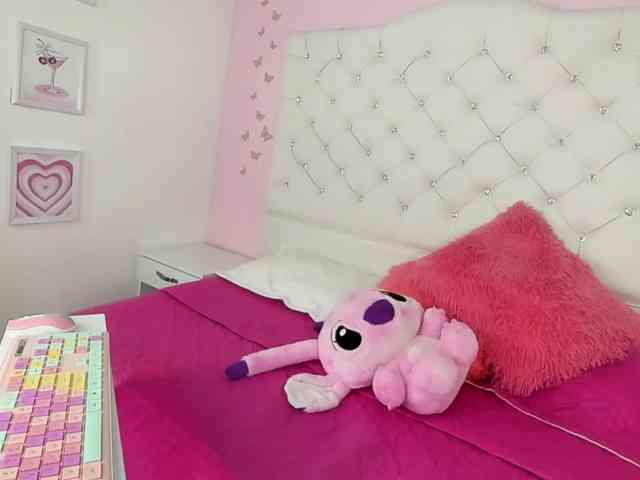 Alejamiller1703 webcam