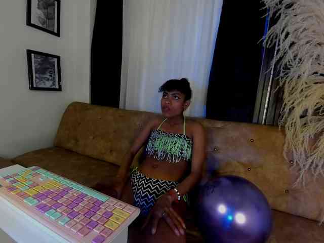Alejamiller1703 webcam