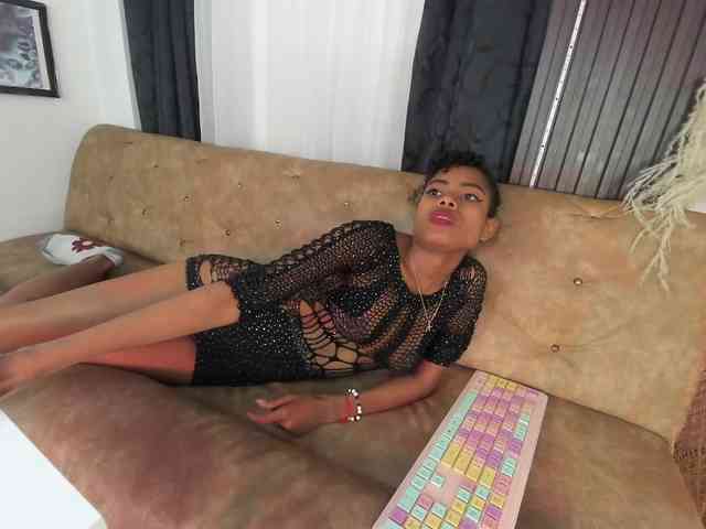 Alejamiller1703 webcam