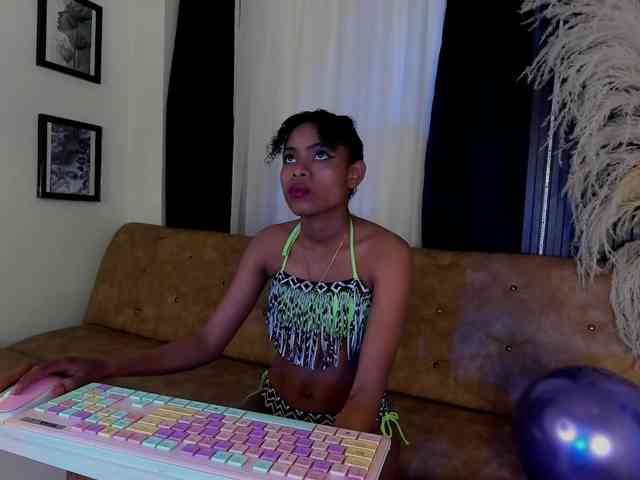 Alejamiller1703 webcam