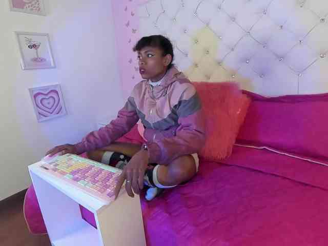 Alejamiller1703 webcam