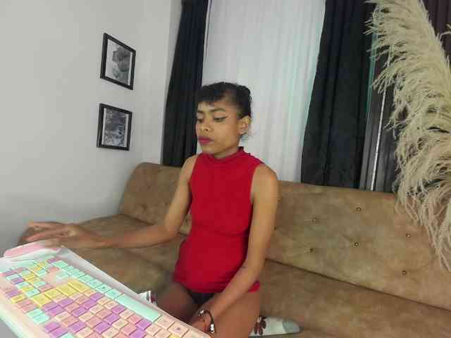 Alejamiller1703 webcam