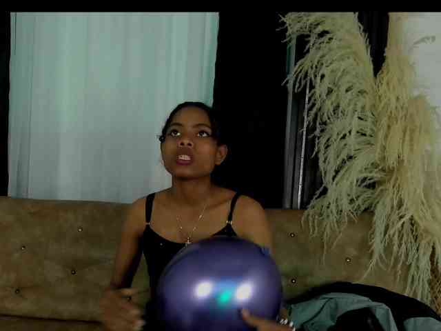 Alejamiller1703 webcam