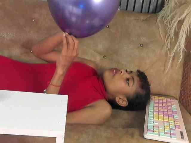 Alejamiller1703 Live Webcam on BongaCams