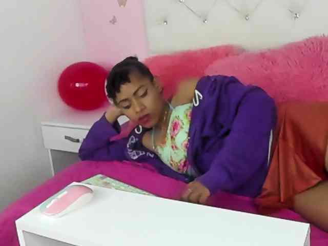 Alejamiller1703 webcam