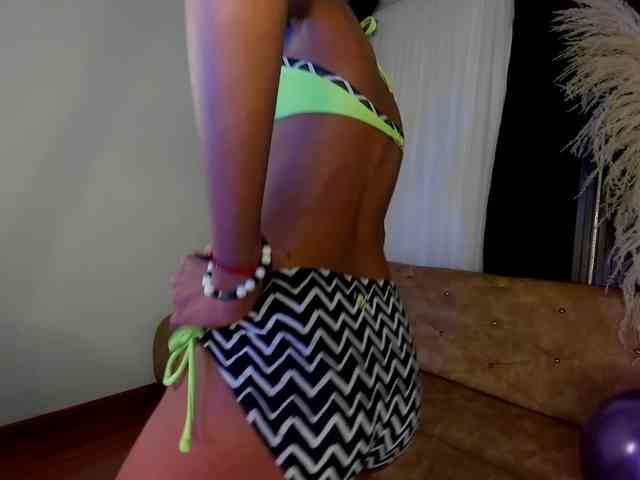 Alejamiller1703 webcam