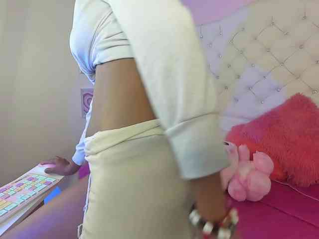 Alejamiller1703 webcam