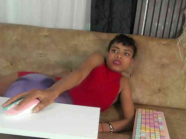 Alejamiller1703 webcam