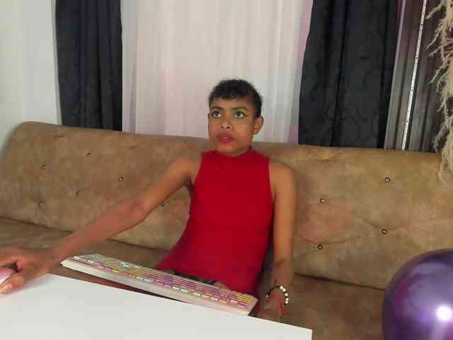 Alejamiller1703 webcam