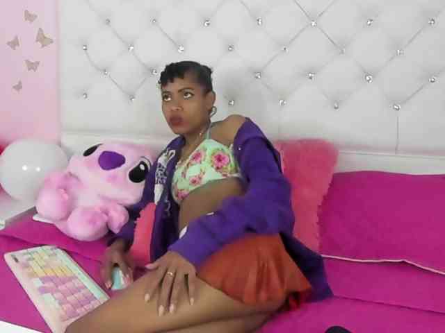 Alejamiller1703 webcam