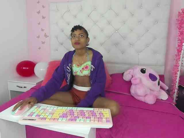 Alejamiller1703 webcam