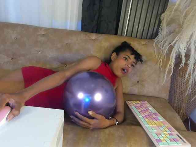 Alejamiller1703 webcam