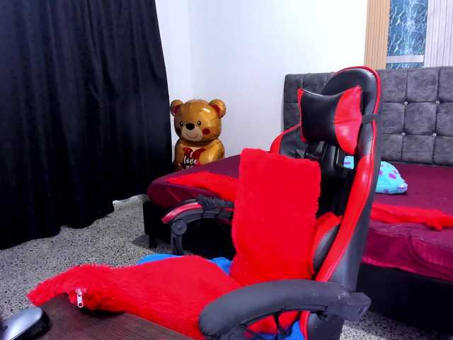 paola-my's BongaCams show and profile