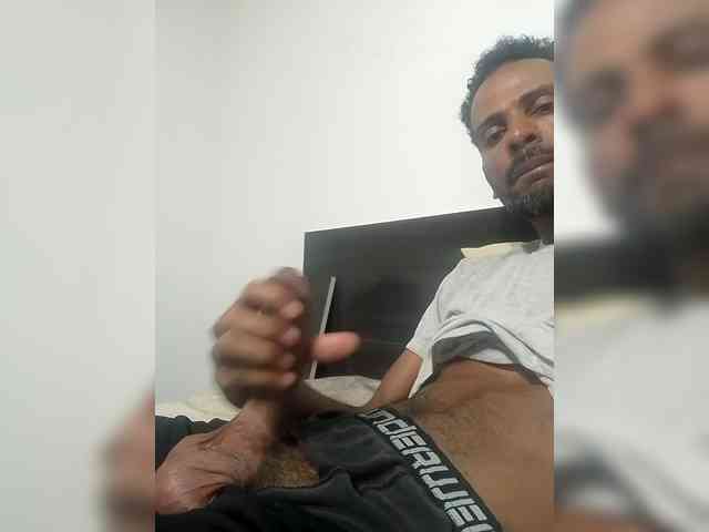 MorenoAlpha24cm MorenoAlpha24cm