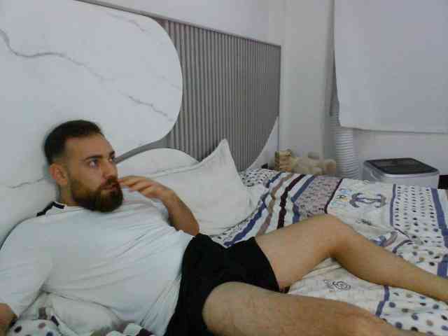 hotcouplexx11 webcam