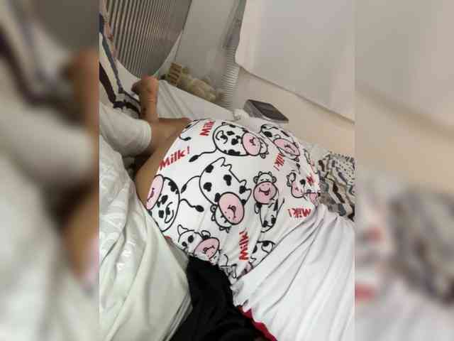 hotcoupelexx11 Live Webcam on BongaCams