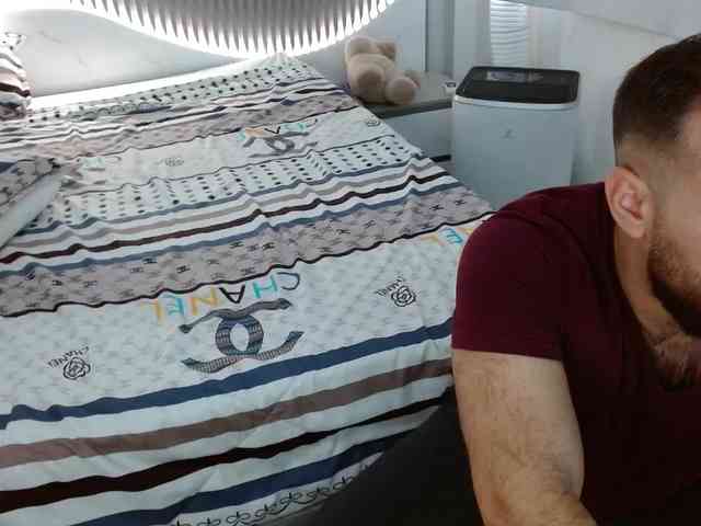 hotcouplexx11 webcam