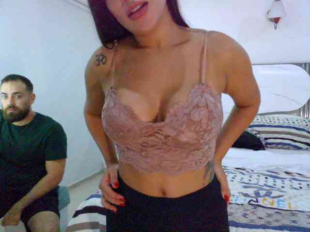 hotcouplexx11 webcam