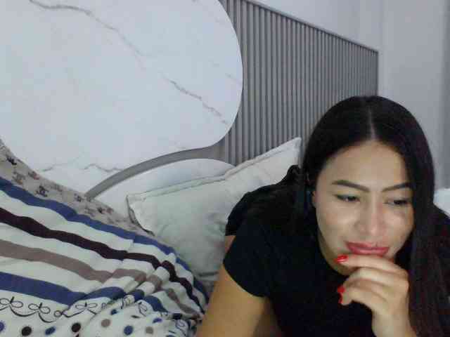 hotcouplexx11 webcam