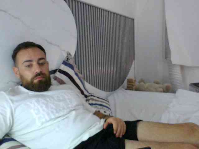 hotcouplexx11 webcam