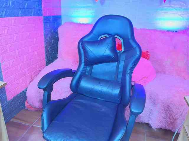 Hotcakes-uwu Live Webcam on BongaCams