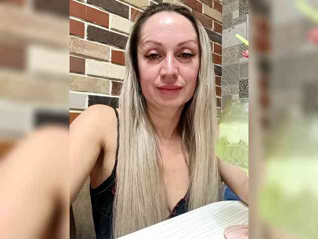 sexy striptease show Zaichullek