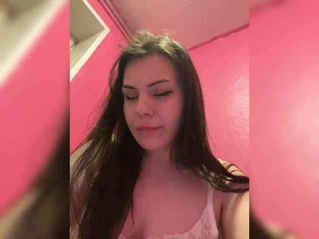 Lilmommy02 webcam