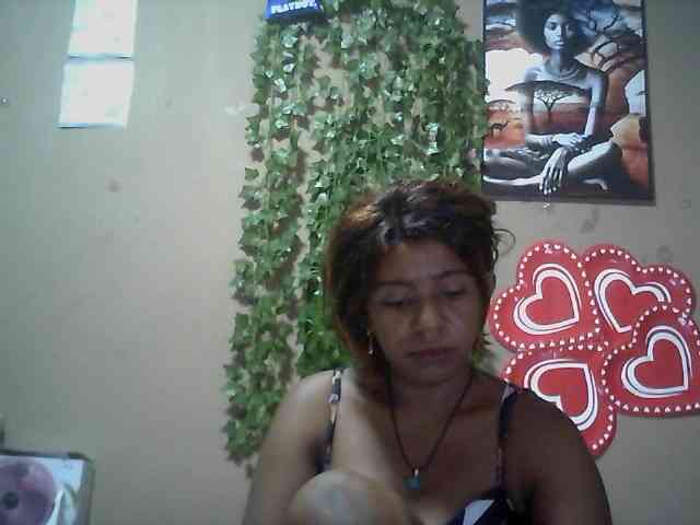 Verosweet01 Live Webcam on BongaCams