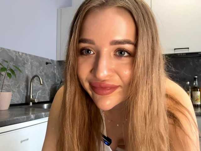 KarineRaethke from BongaCams is Freechat