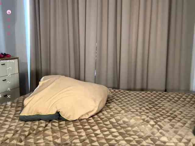 KarineRaethke webcam