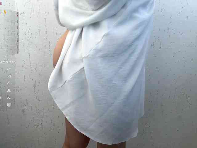 KarineRaethke webcam