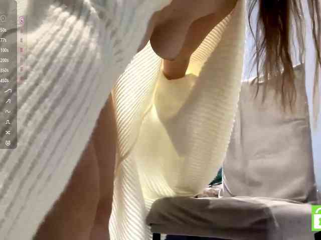 KarineRaethke webcam