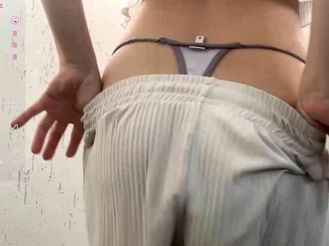 KarineRaethke webcam