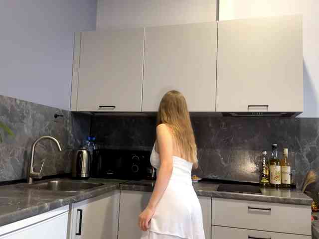 KarineRaethke webcam