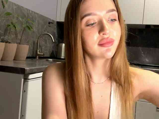 KarineRaethke webcam