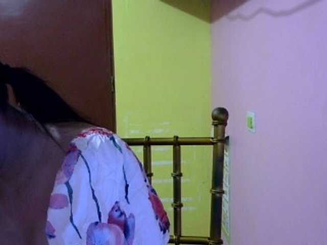 MystiqueMiss's BongaCams show and profile