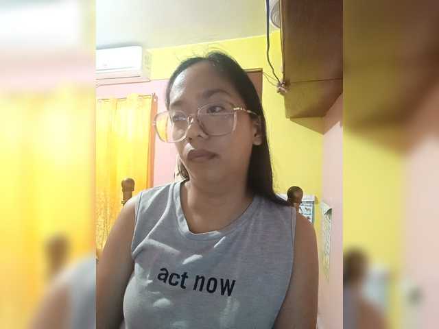 MystiqueMiss's BongaCams show and profile