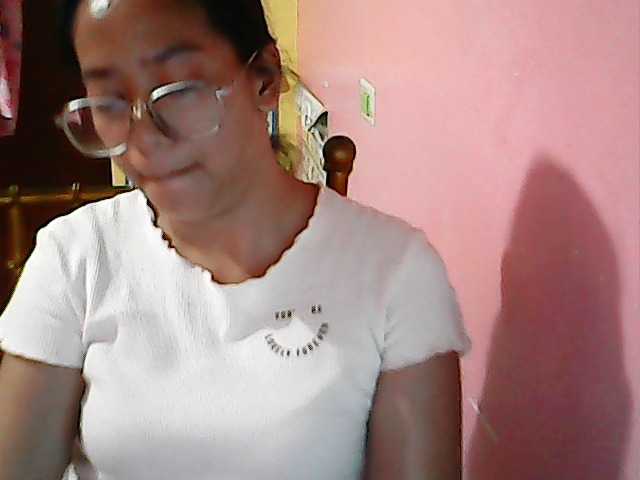 MystiqueMiss's BongaCams show and profile