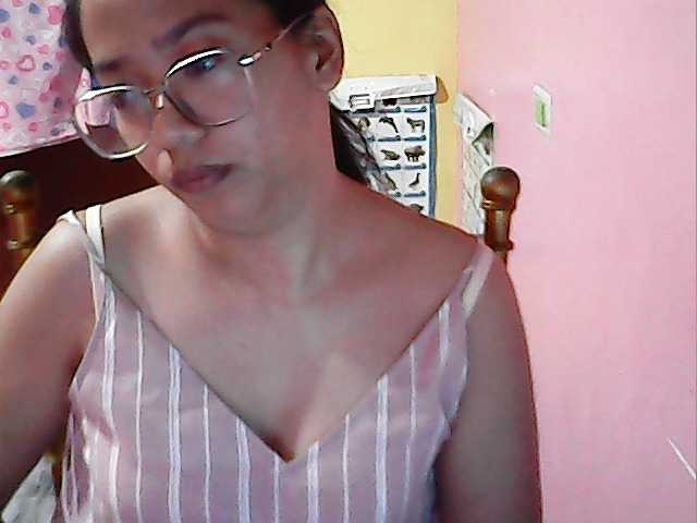 MystiqueMiss's BongaCams show and profile