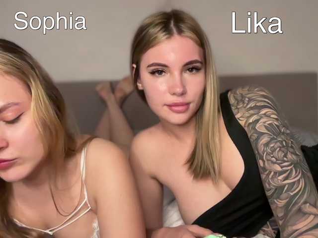 VelvetTwins's BongaCams show and profile