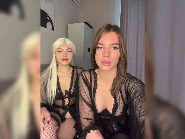 VelvetTwins VelvetTwins