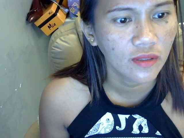 RainbowGoddess webcam